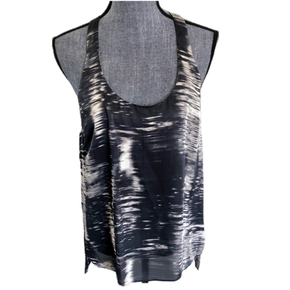 NWT BCBGMaxazria High Low Top